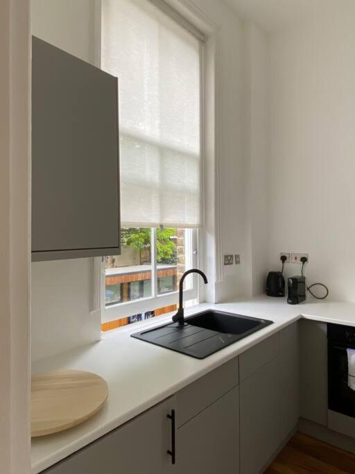 Stylish Studio For 3 Near Regents Park N4 Лондон Екстер'єр фото